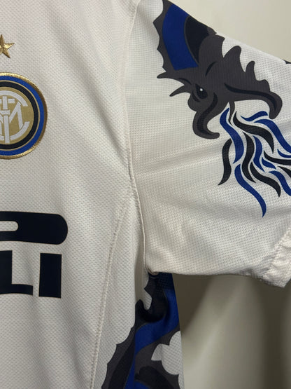 Samuel Eto'o Inter Milan 2010-11 away football shirt (M)