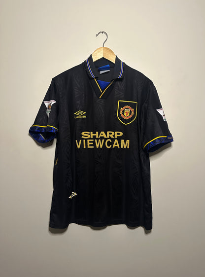 Eric Cantona Manchester United 1993-95 away football shirt (M)