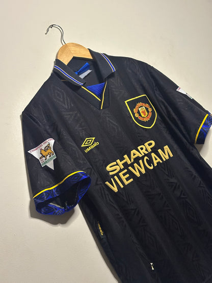 Eric Cantona Manchester United 1993-95 away football shirt (M)