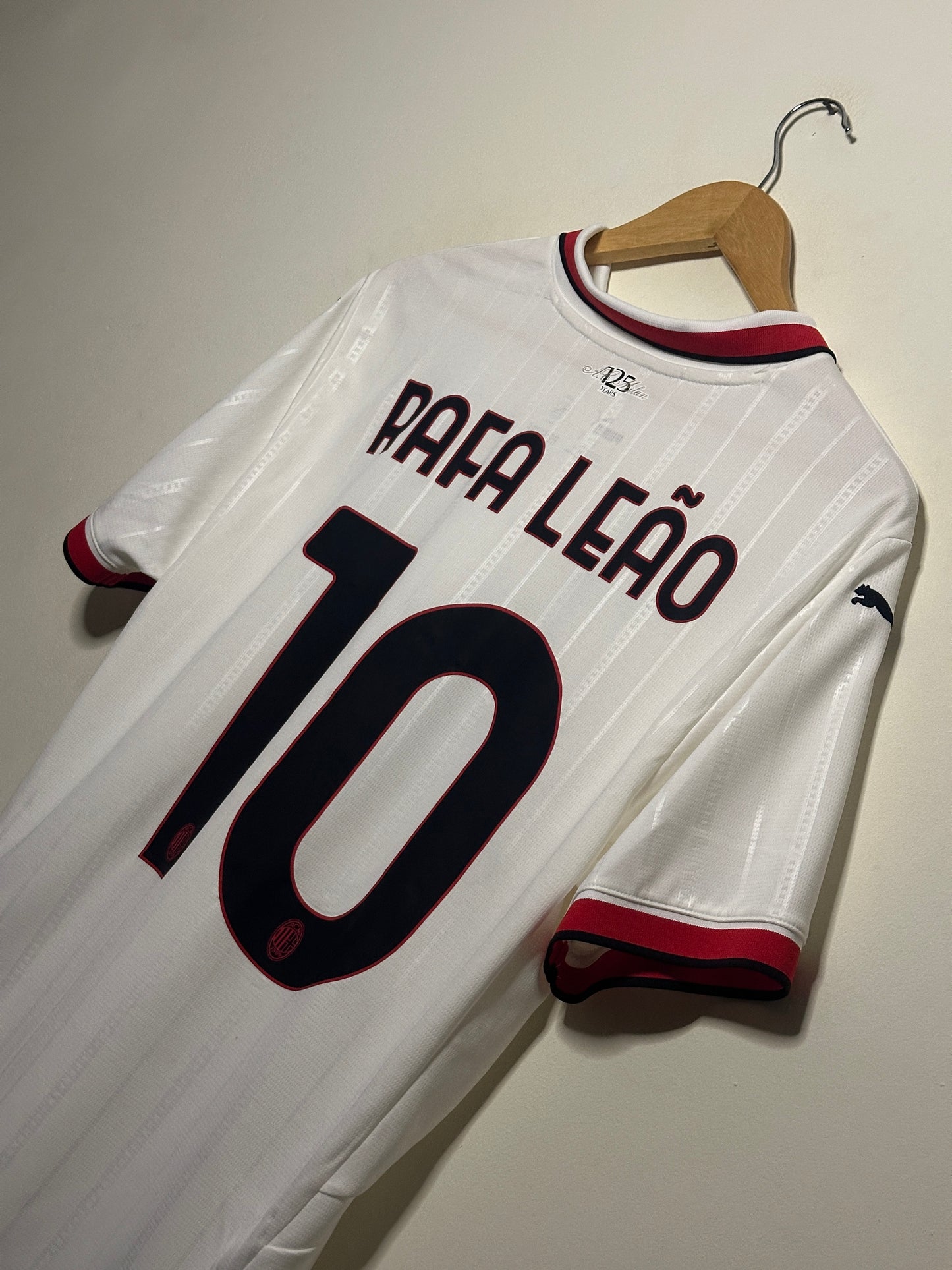 Rafa Leao AC Milan 2024-25 away football shirt (L)