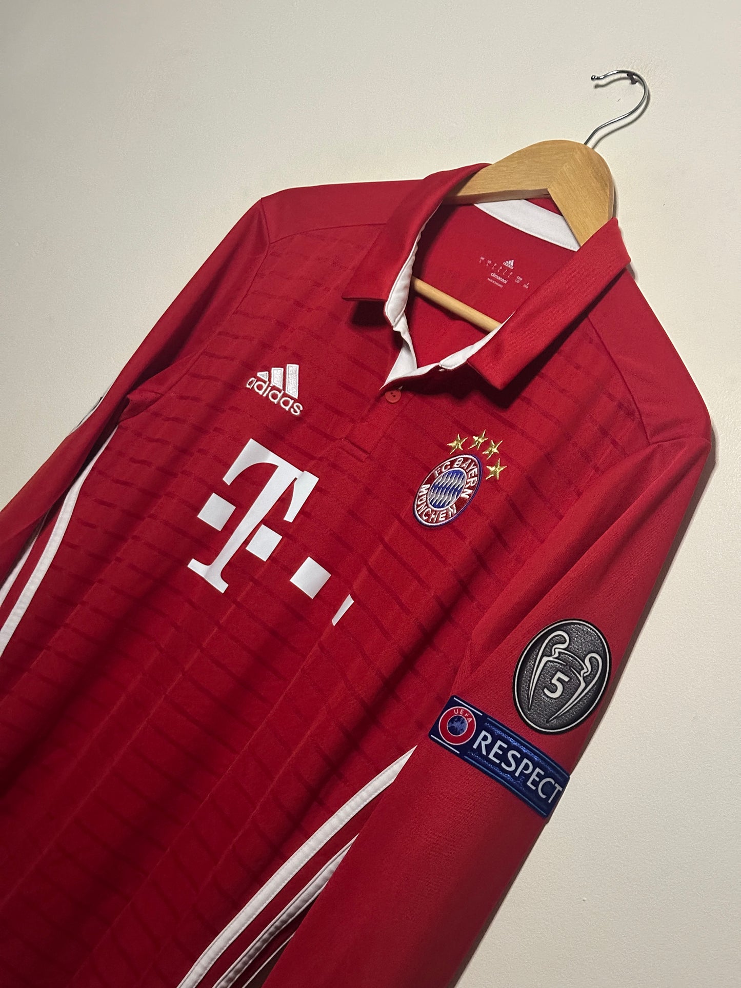 Douglas Costa FC Bayern Munich 2015-16 long sleeve home football shirt (L)
