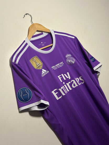 Cristiano Ronaldo Real Madrid CF 2016-17 away football shirt (L)