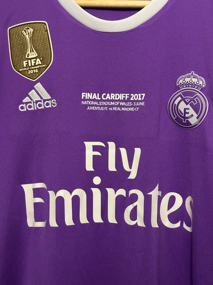 Cristiano Ronaldo Real Madrid CF 2016-17 away football shirt (L)