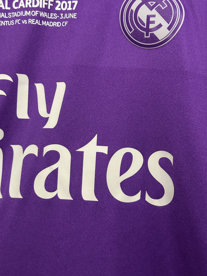 Cristiano Ronaldo Real Madrid CF 2016-17 away football shirt (L)