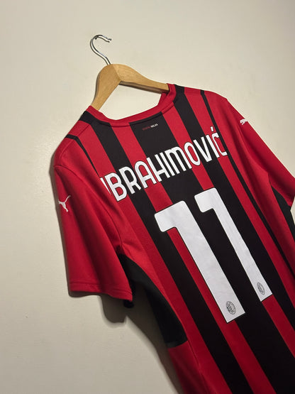 Zlatan Ibrahimovic AC Milan 2021-22 home football shirt (L)