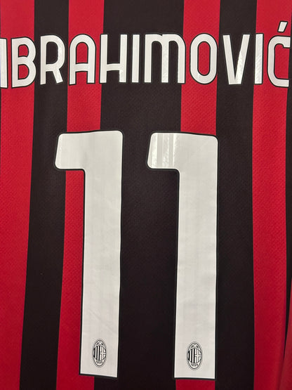 Zlatan Ibrahimovic AC Milan 2021-22 home football shirt (L)
