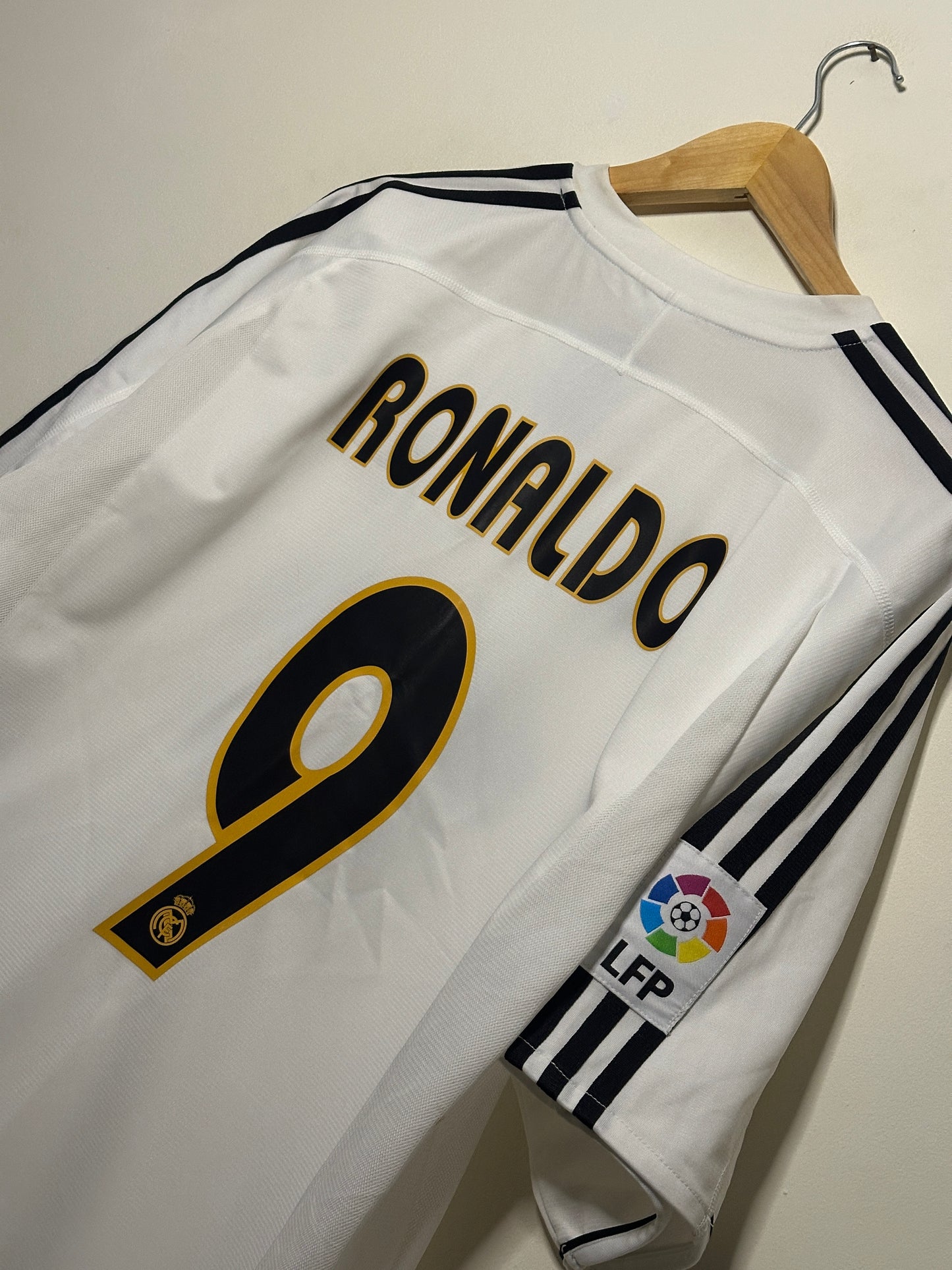 Ronaldo Real Madrid CF 2003-04 home football shirt (XL)
