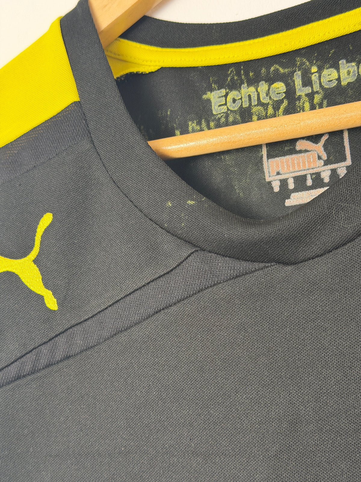 Robert Lewandowski Borussia Dortmund 2013-14 away football shirt (S)