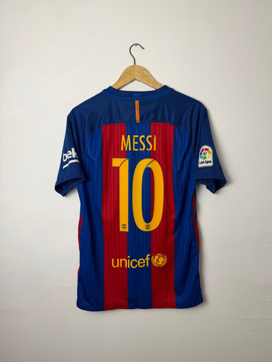 Lionel Messi FC Barcelona 2016-17 home football shirt (M)