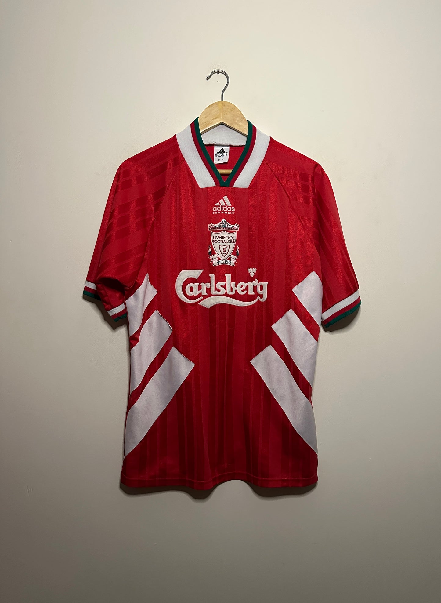 Liverpool FC 1993-95 home football shirt (M)