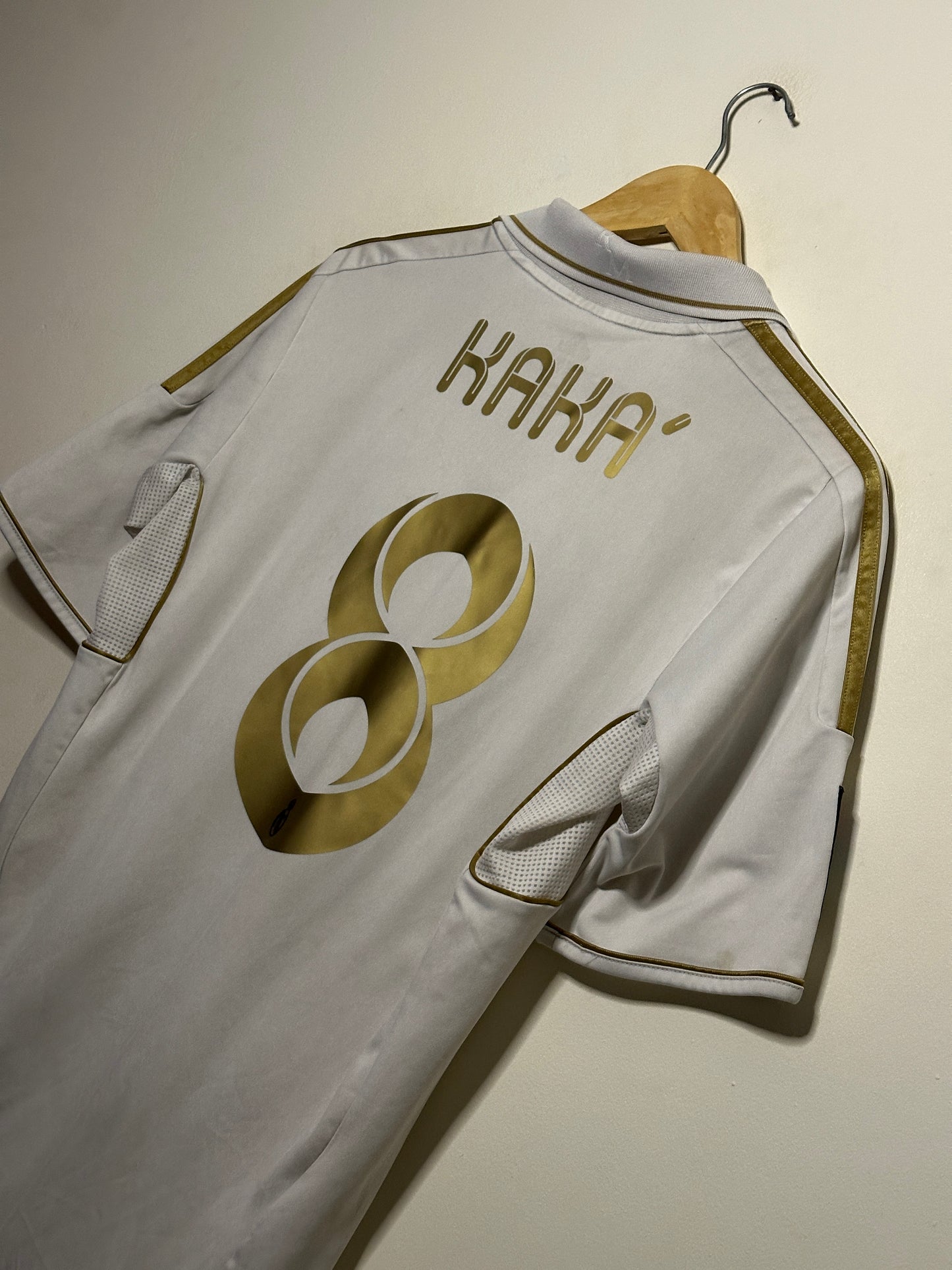 Kaka Real Madrid CF 2011-12 home football shirt (M)