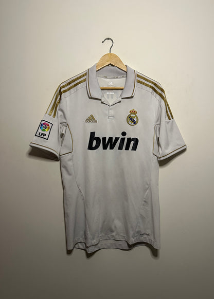 Kaka Real Madrid CF 2011-12 home football shirt (M)