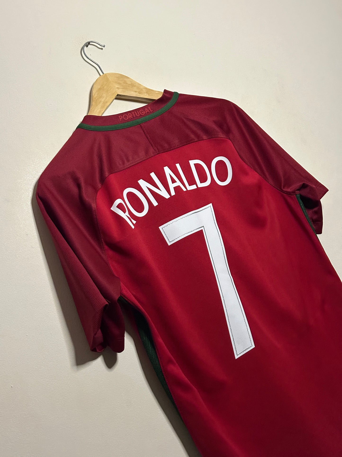 Cristiano Ronaldo Portugal 2016 home football shirt (M)