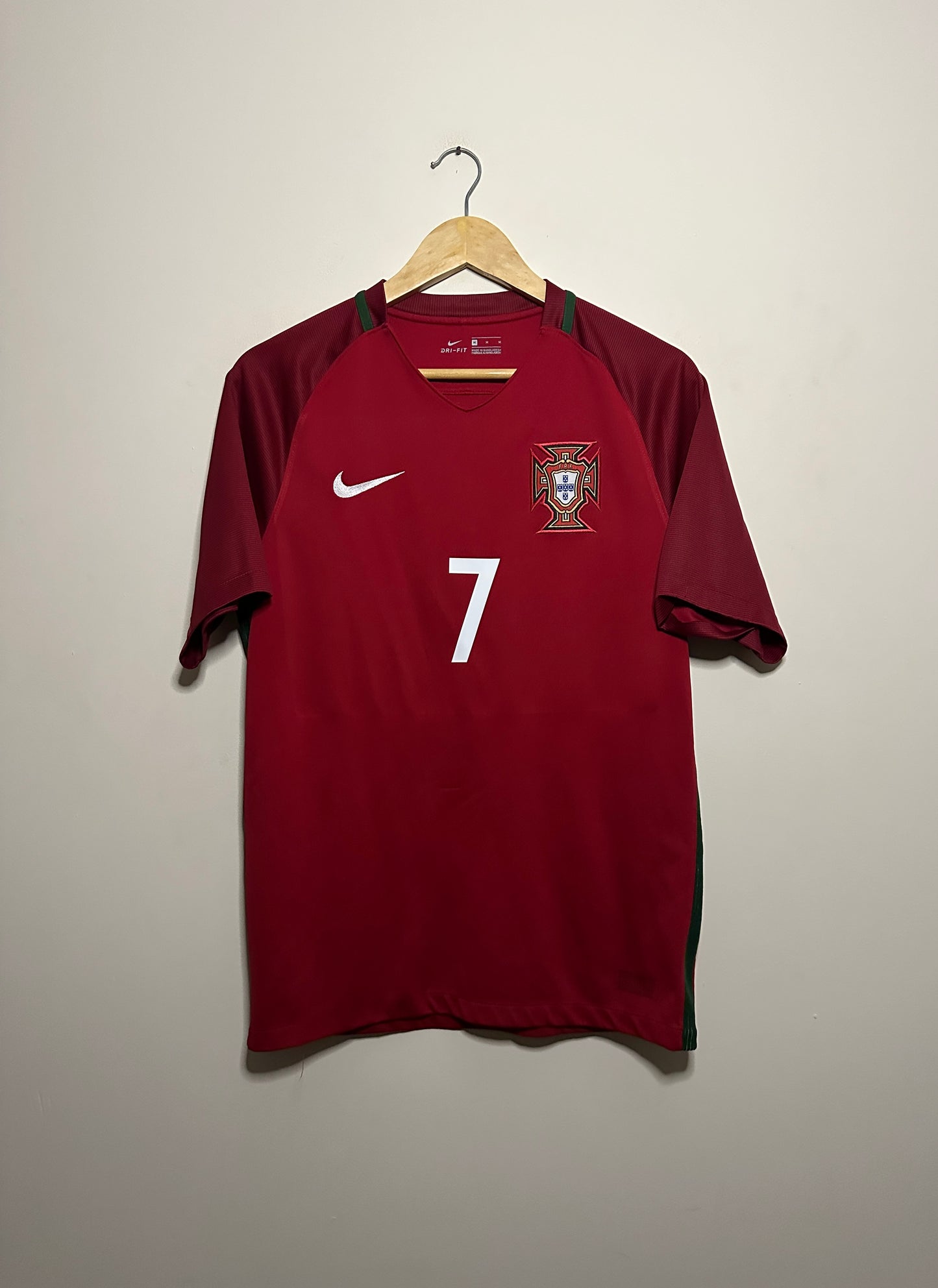 Cristiano Ronaldo Portugal 2016 home football shirt (M)