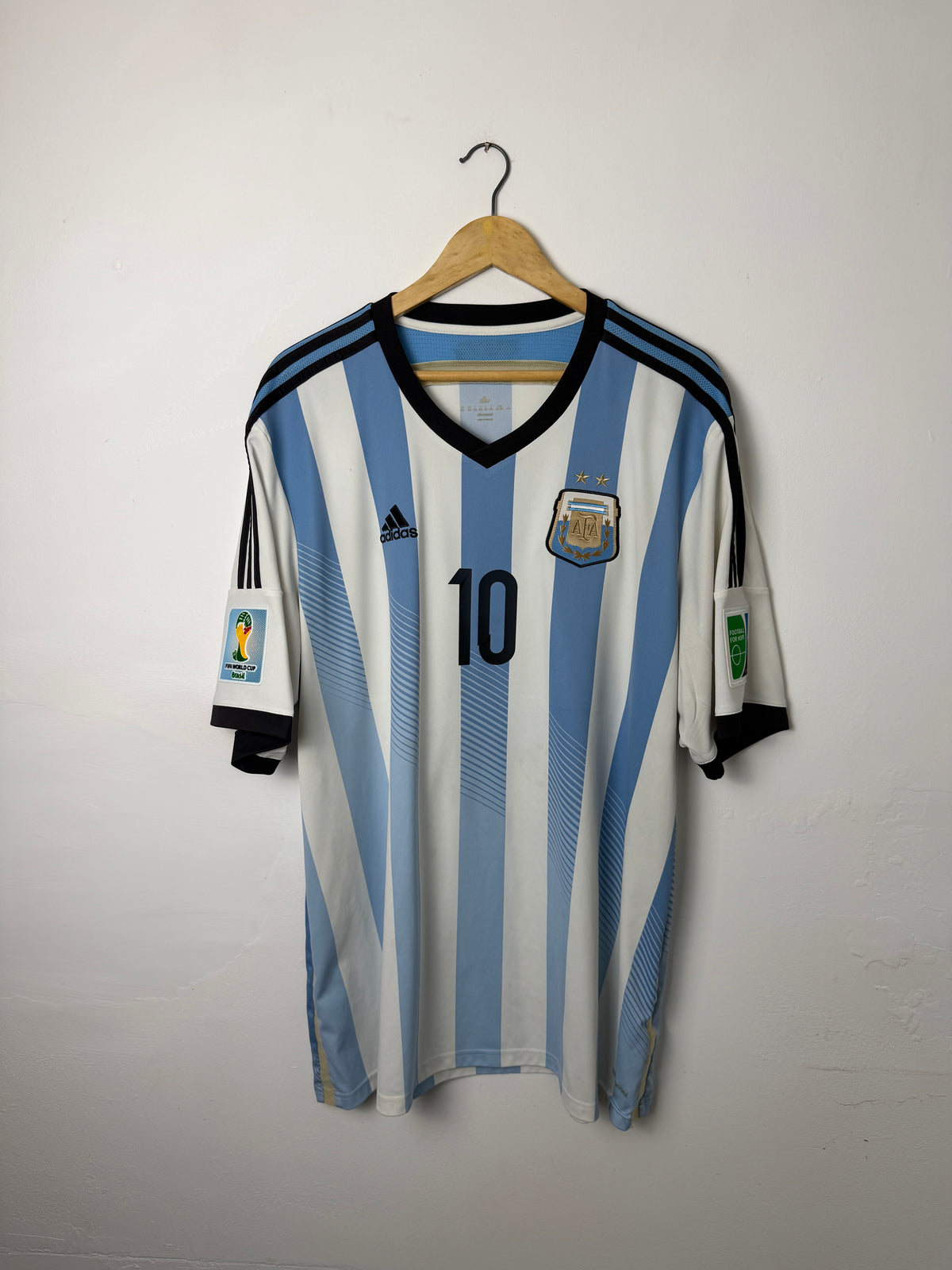 Lionel Messi Argentina 2014 World Cup home football shirt (XXL)