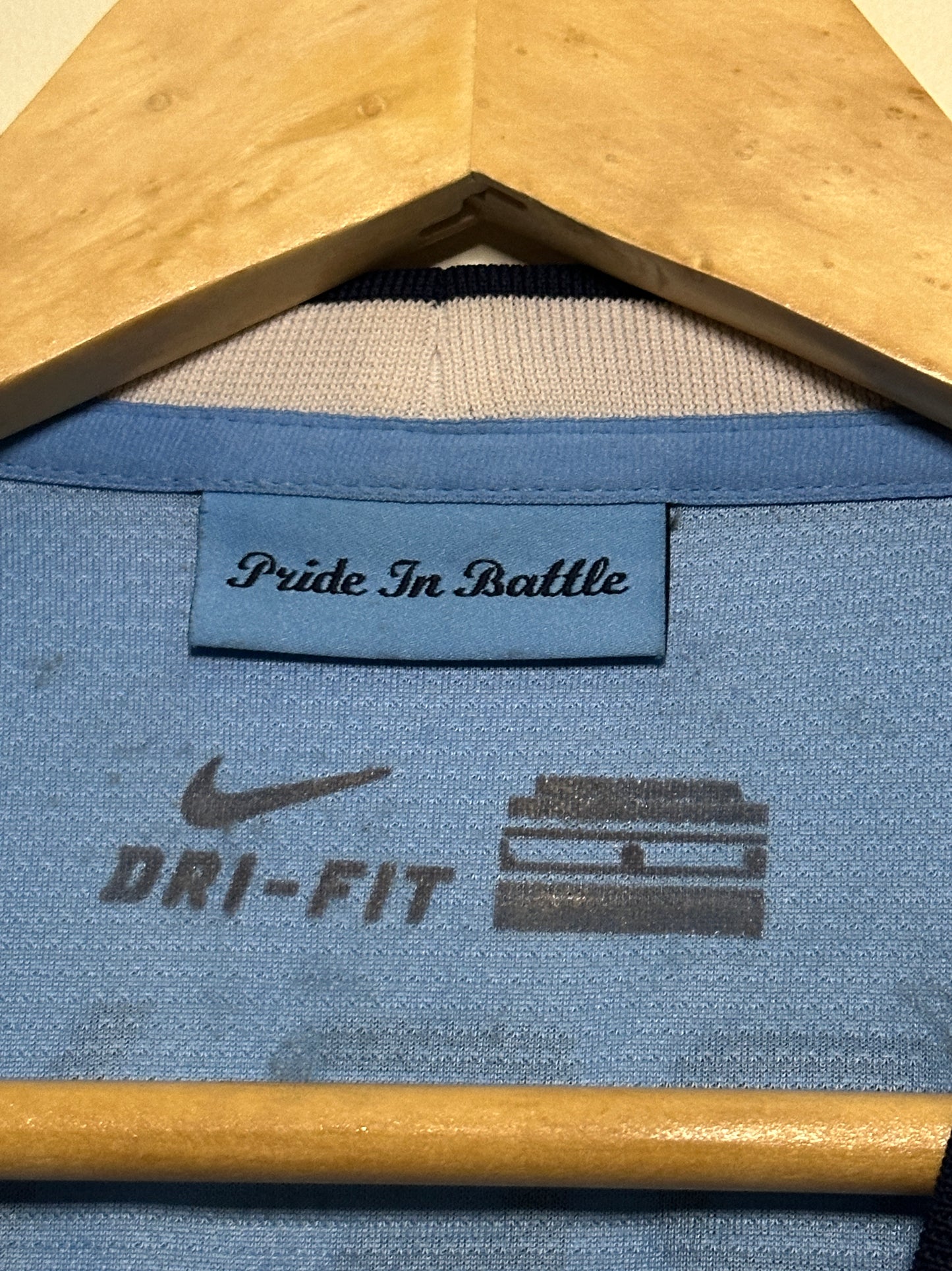 Yaya Toure Manchester City FC 2013-14 home football shirt (L)