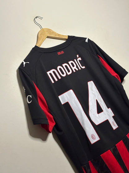 Luka Modric AC Milan 2025-26 home football shirt (L)