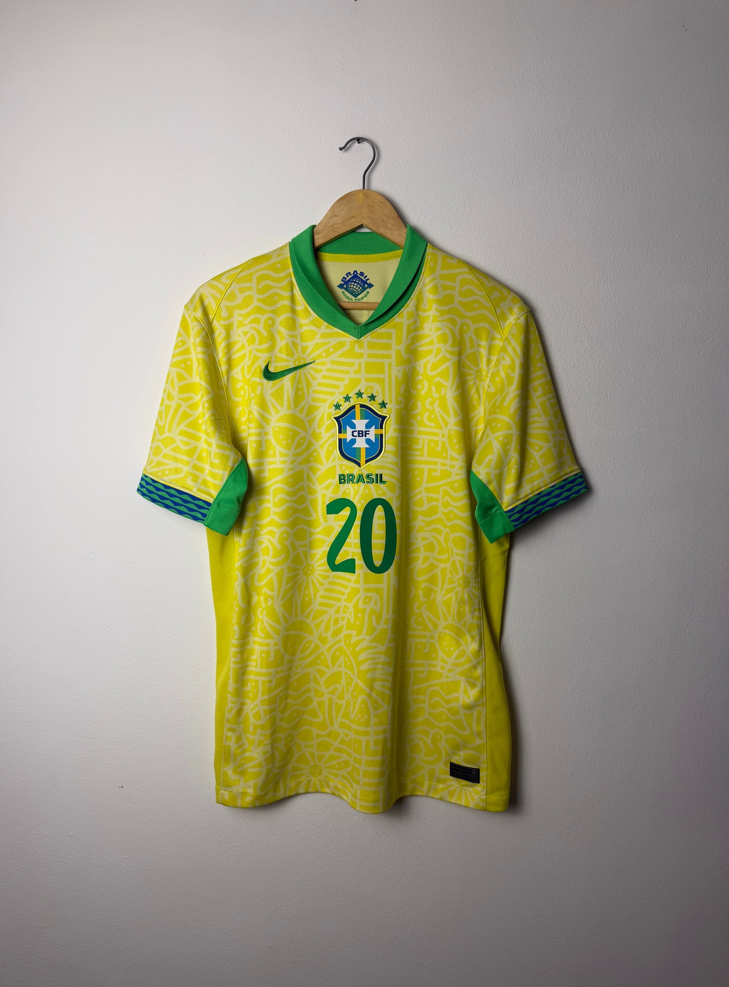 Estevao Brazil 2024 home football shirt (M)