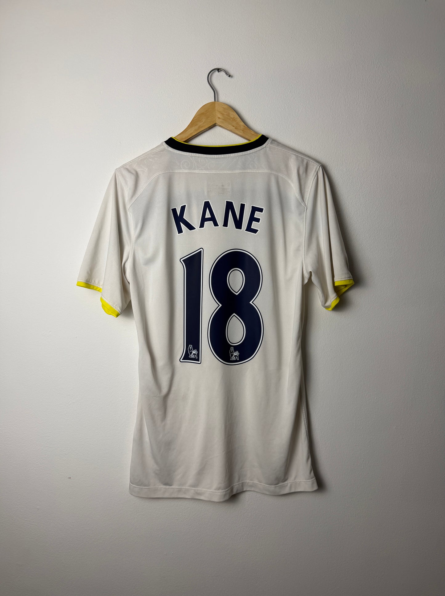 Harry Kane Tottenham Hotspur 2014-15 home football shirt (M)