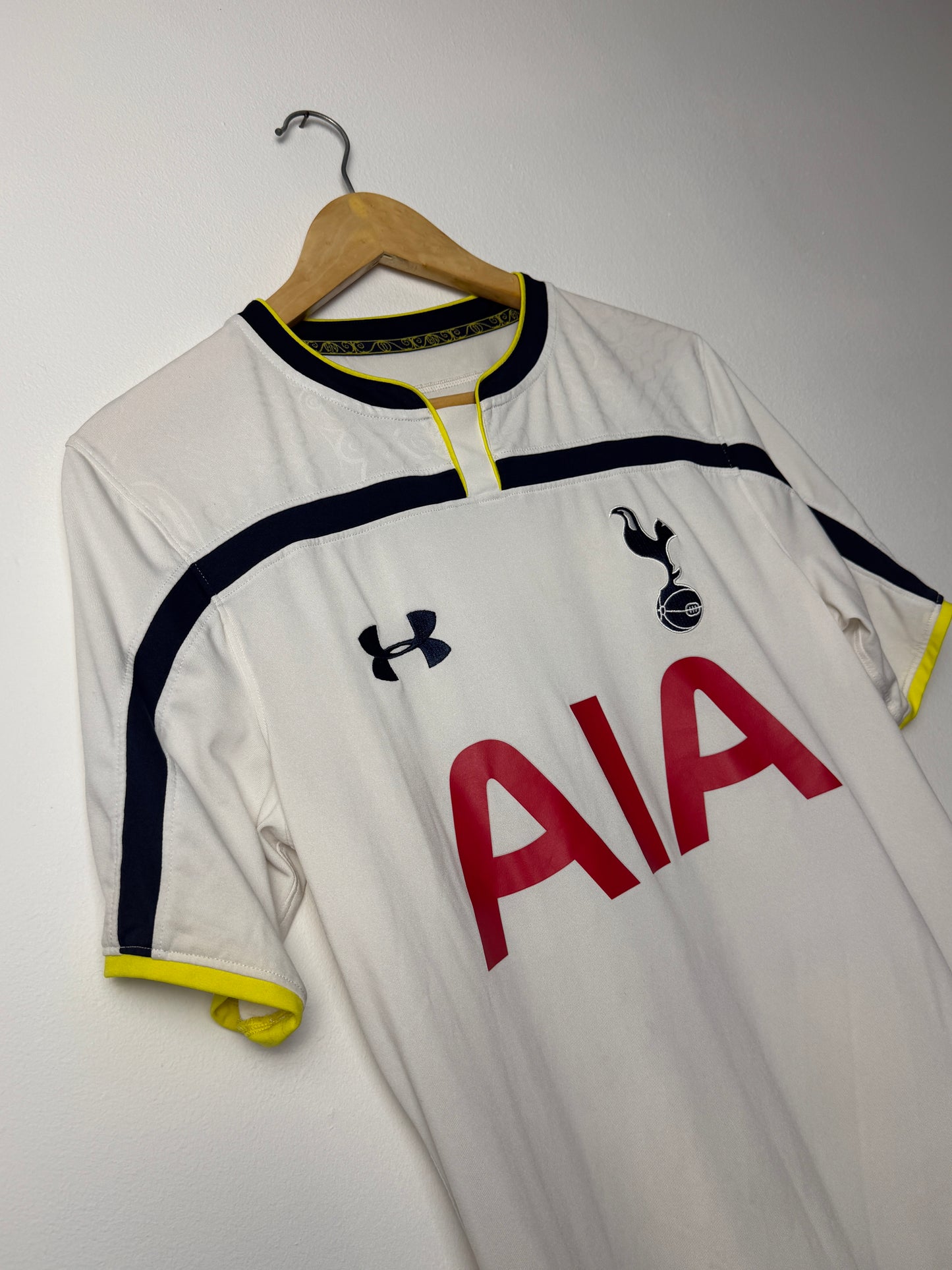 Harry Kane Tottenham Hotspur 2014-15 home football shirt (M)