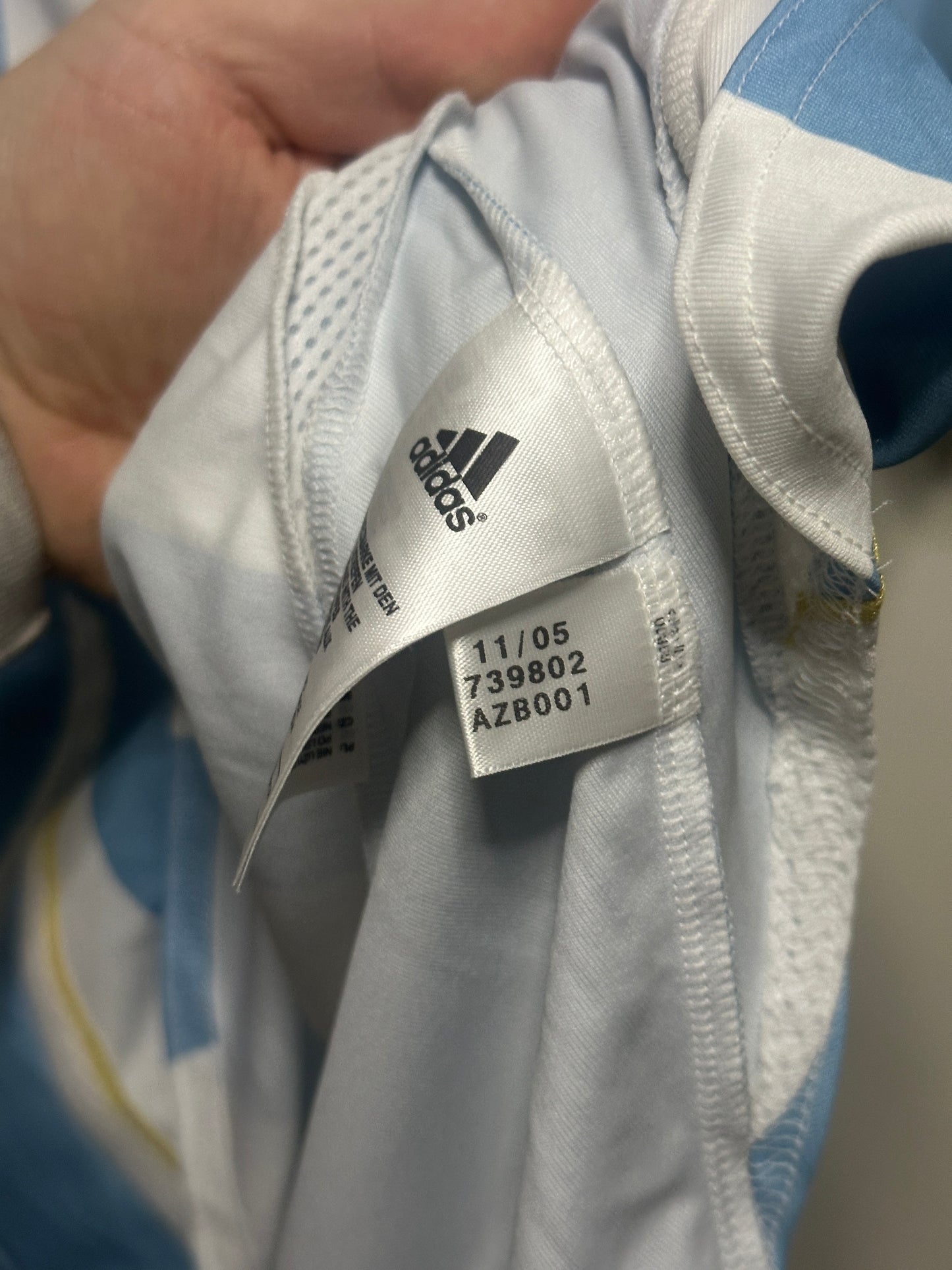 Lionel Messi Argentina 2006 World Cup home football shirt (L)