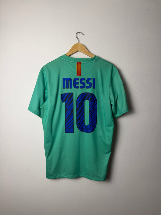Lionel Messi FC Barcelona 2010-11 away football shirt (M)