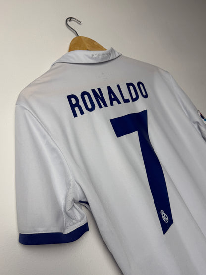 Cristiano Ronaldo Real Madrid CF 2016-17 home football shirt (M)