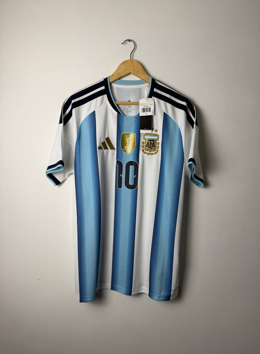 Lionel Messi Argentina 2026 home football shirt (L)
