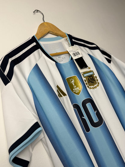 Lionel Messi Argentina 2026 home football shirt (L)