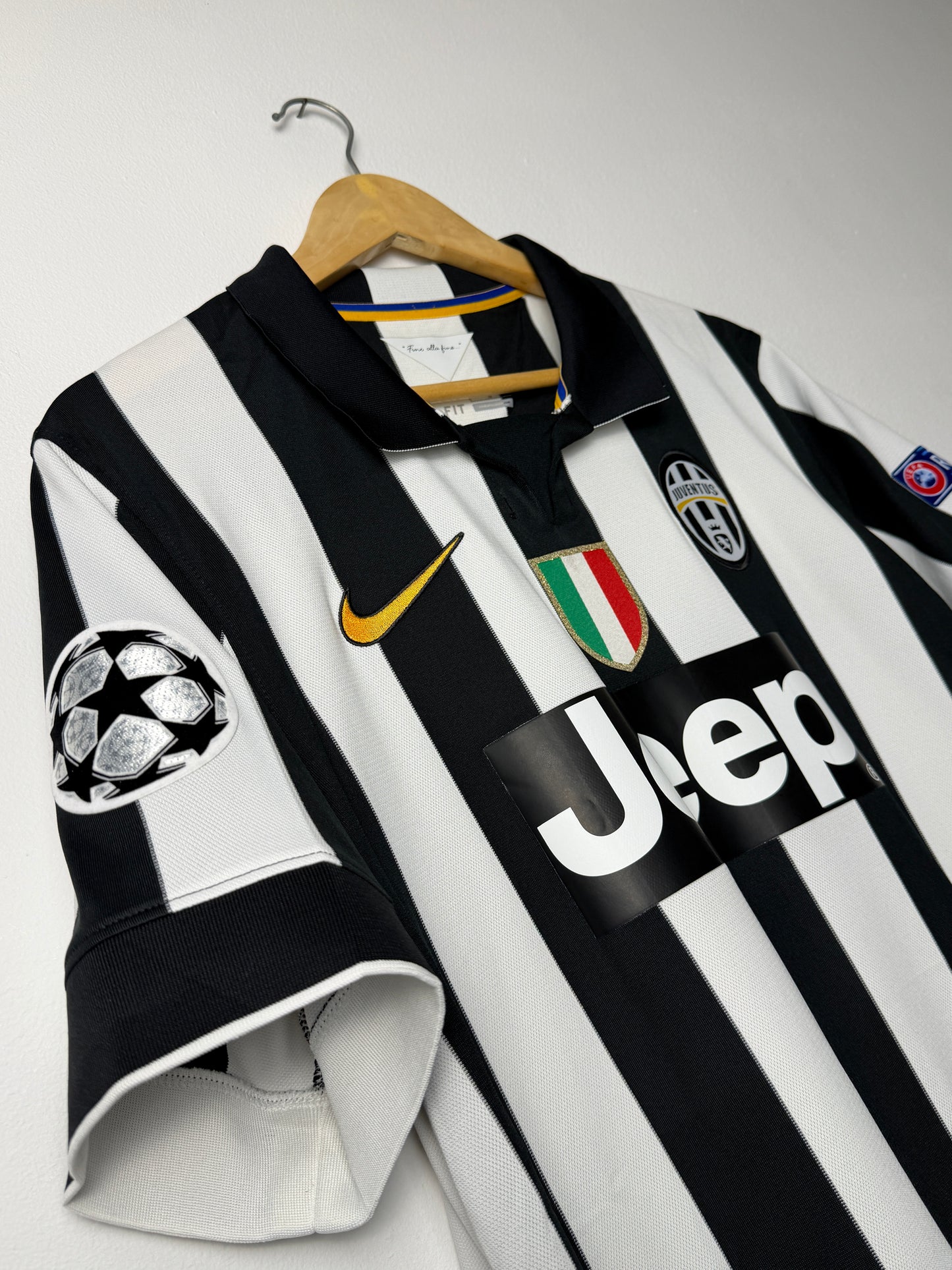 Paul Pogba Juventus FC 2014-15 home football shirt (L)