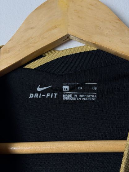 Lionel Messi FC Barcelona 2020-21 away football shirt (XL)