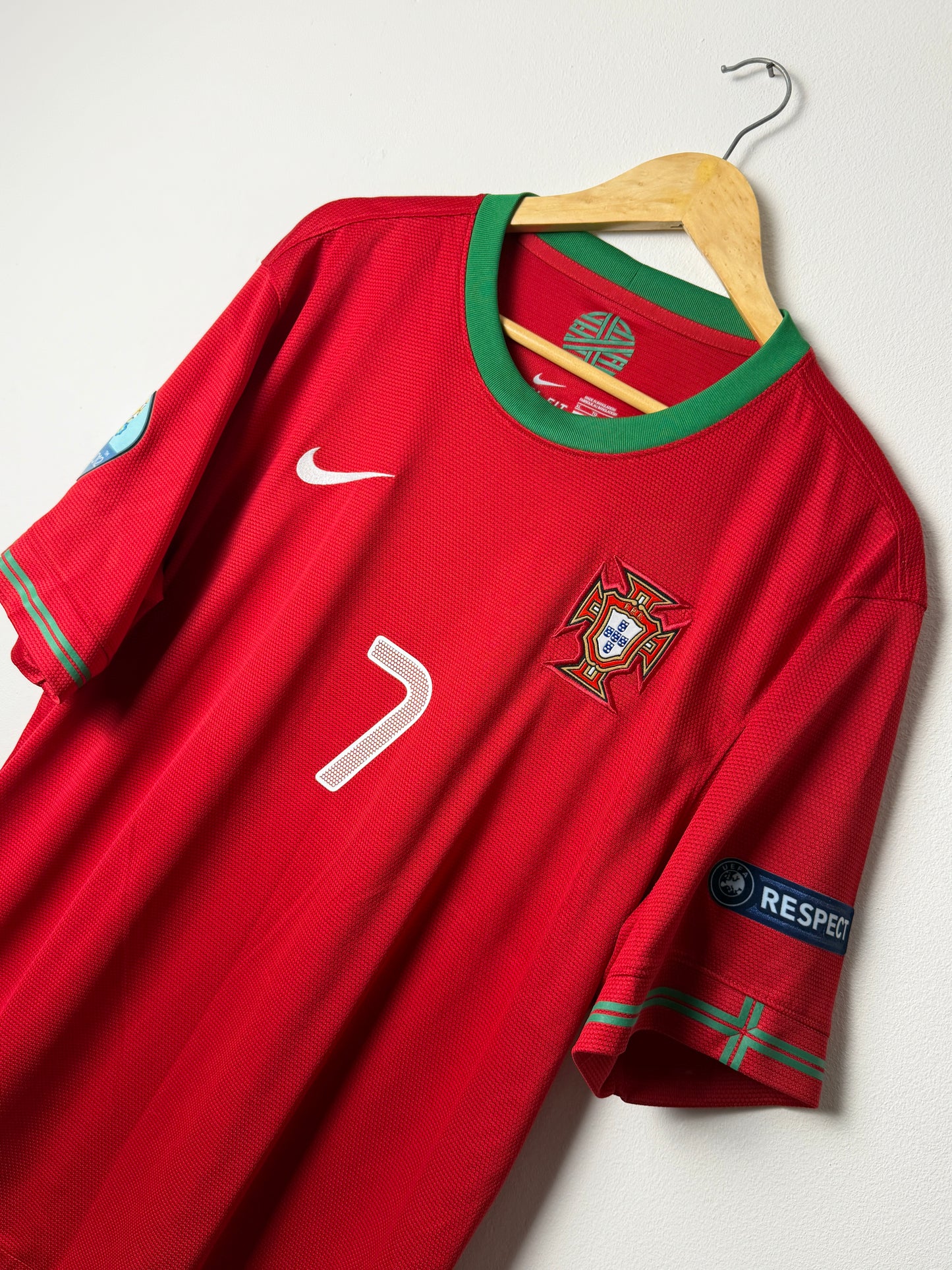 Cristiano Ronaldo Portugal 2012 home football shirt (XL)