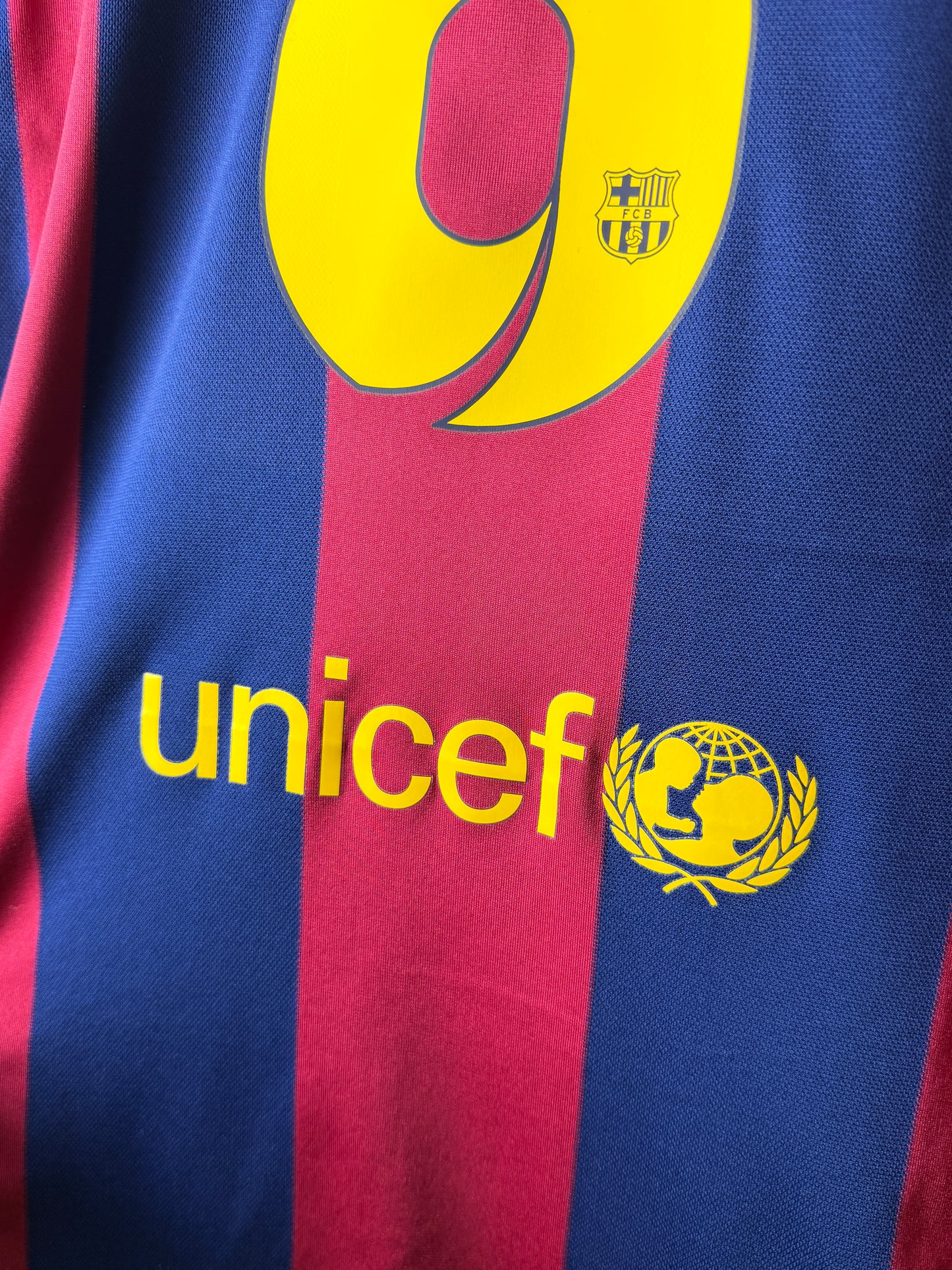 Andres Iniesta FC Barcelona 2014-15 home football shirt (XL)