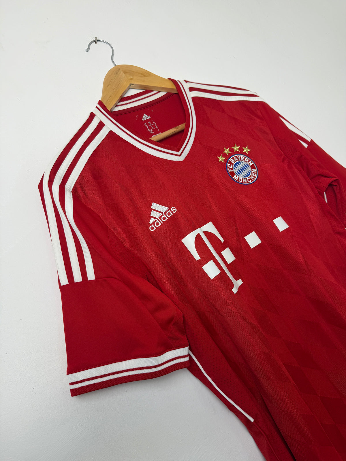 Arjen Robben FC Bayern Munich 2013-14 home football shirt (M)