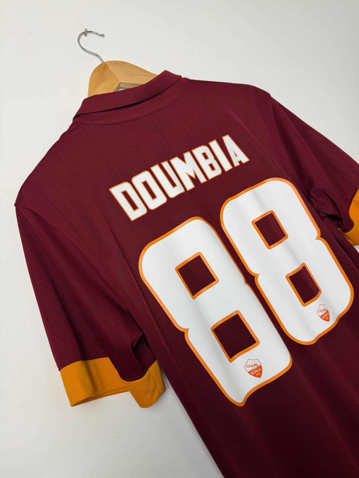 Seydou Doumbia AS Roma 2014-15 home football shirt (M)