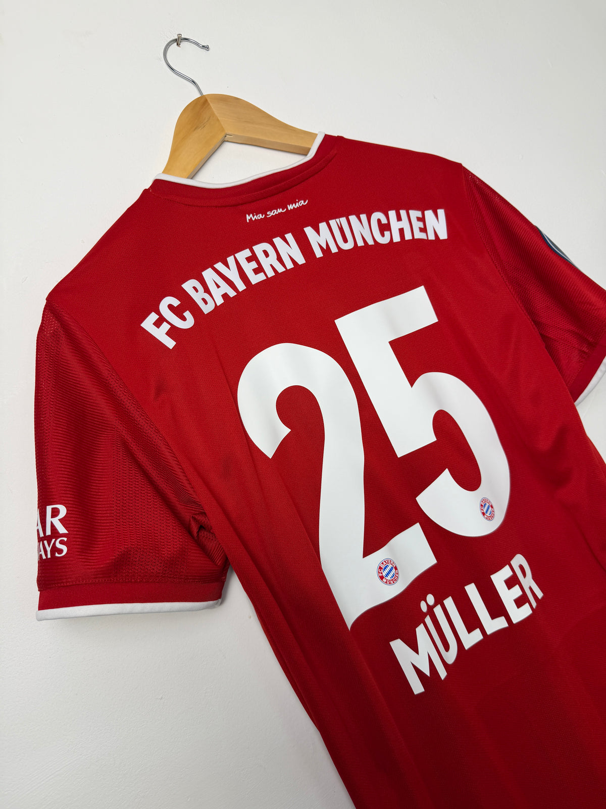 Thomas Muller FC Bayern Munich 2020-21 home football shirt (M)
