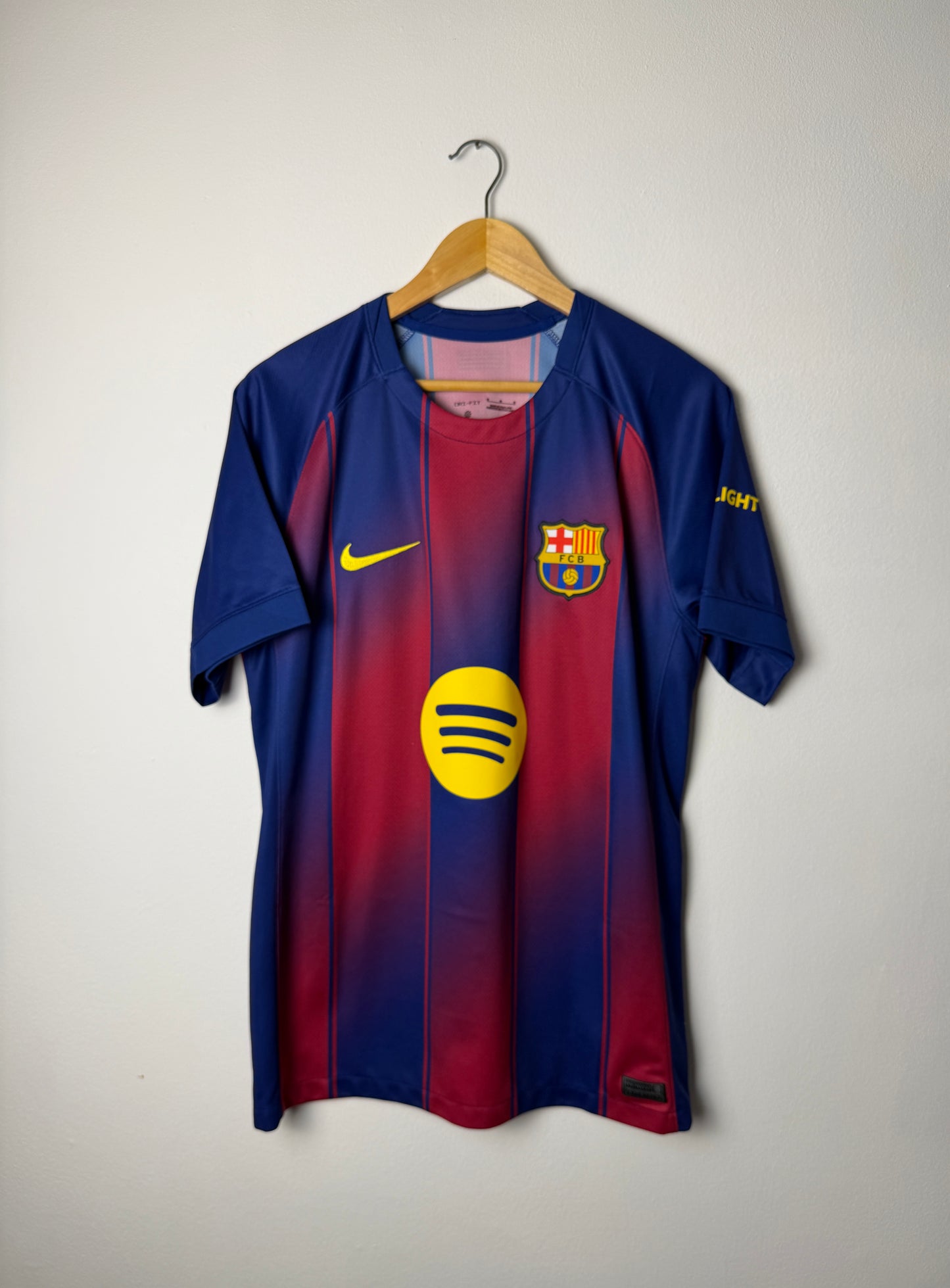 Lamine Yamal FC Barcelona 2025-26 home football shirt (M)