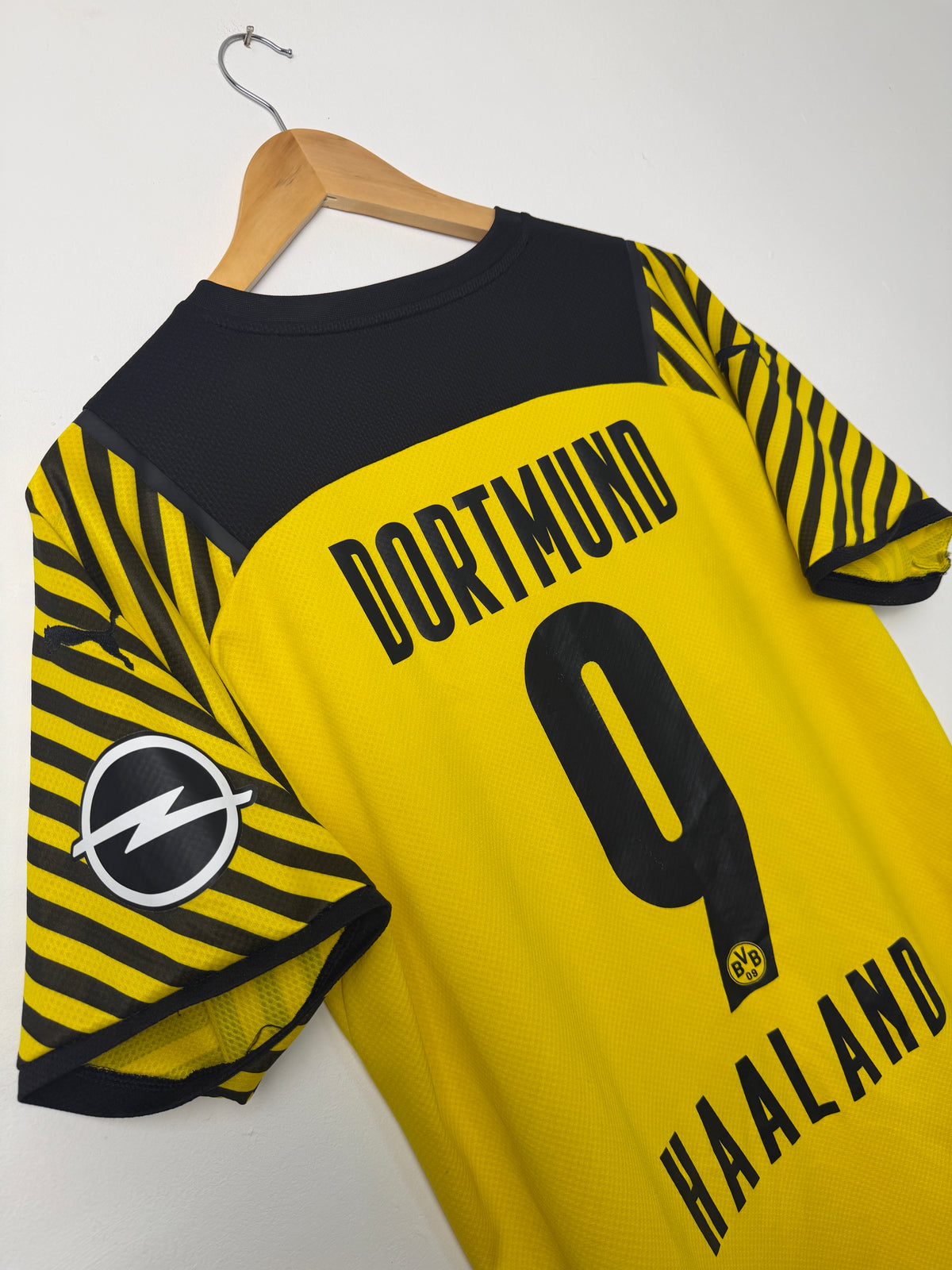 Erling Haaland Borussia Dortmund 2021-22 home football shirt (L)