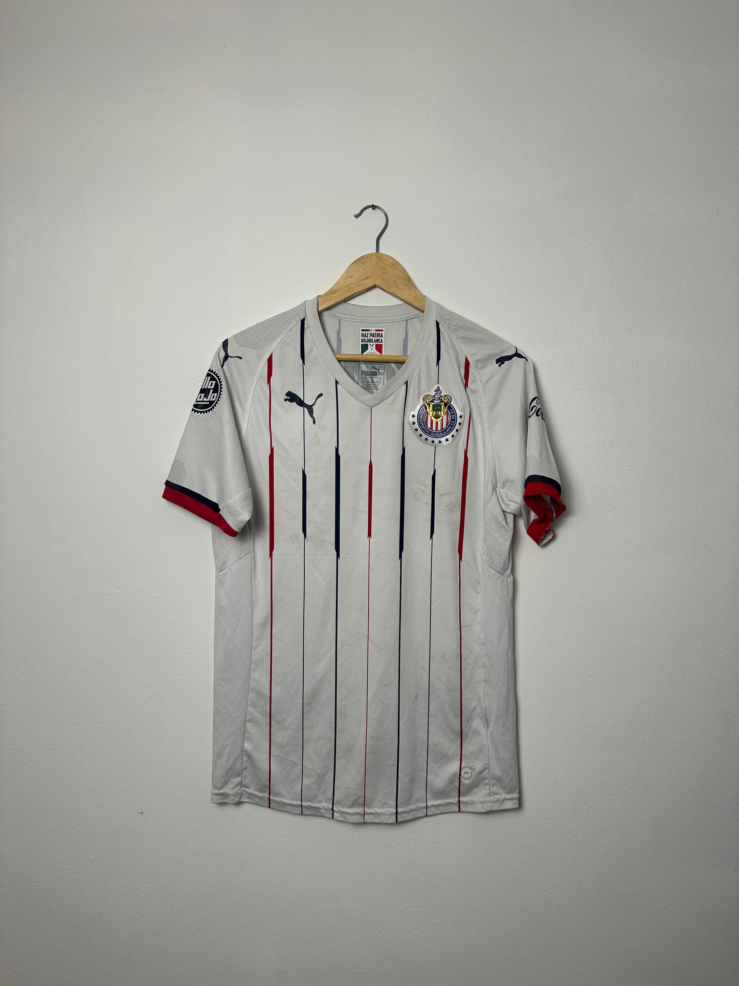 Chivas de Guadalajara 2018-19 away football shirt (M)