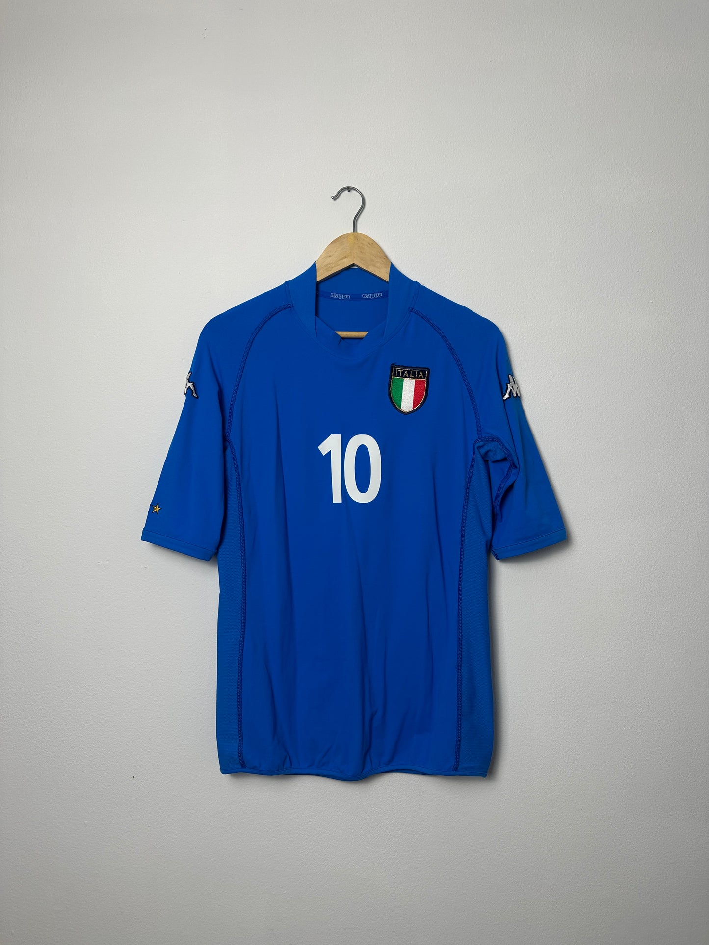 Francesco Totti Italy 2000 home football shirt (M)