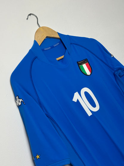 Francesco Totti Italy 2000 home football shirt (M)