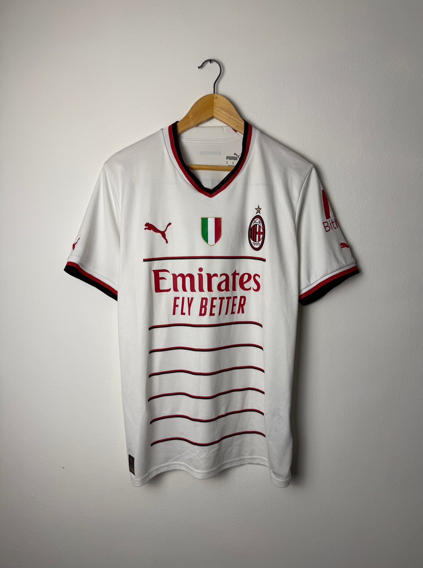 Zlatan Ibrahimovic AC Milan 2022-23 away football shirt (M)