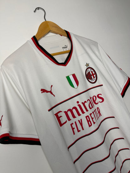 Zlatan Ibrahimovic AC Milan 2022-23 away football shirt (M)