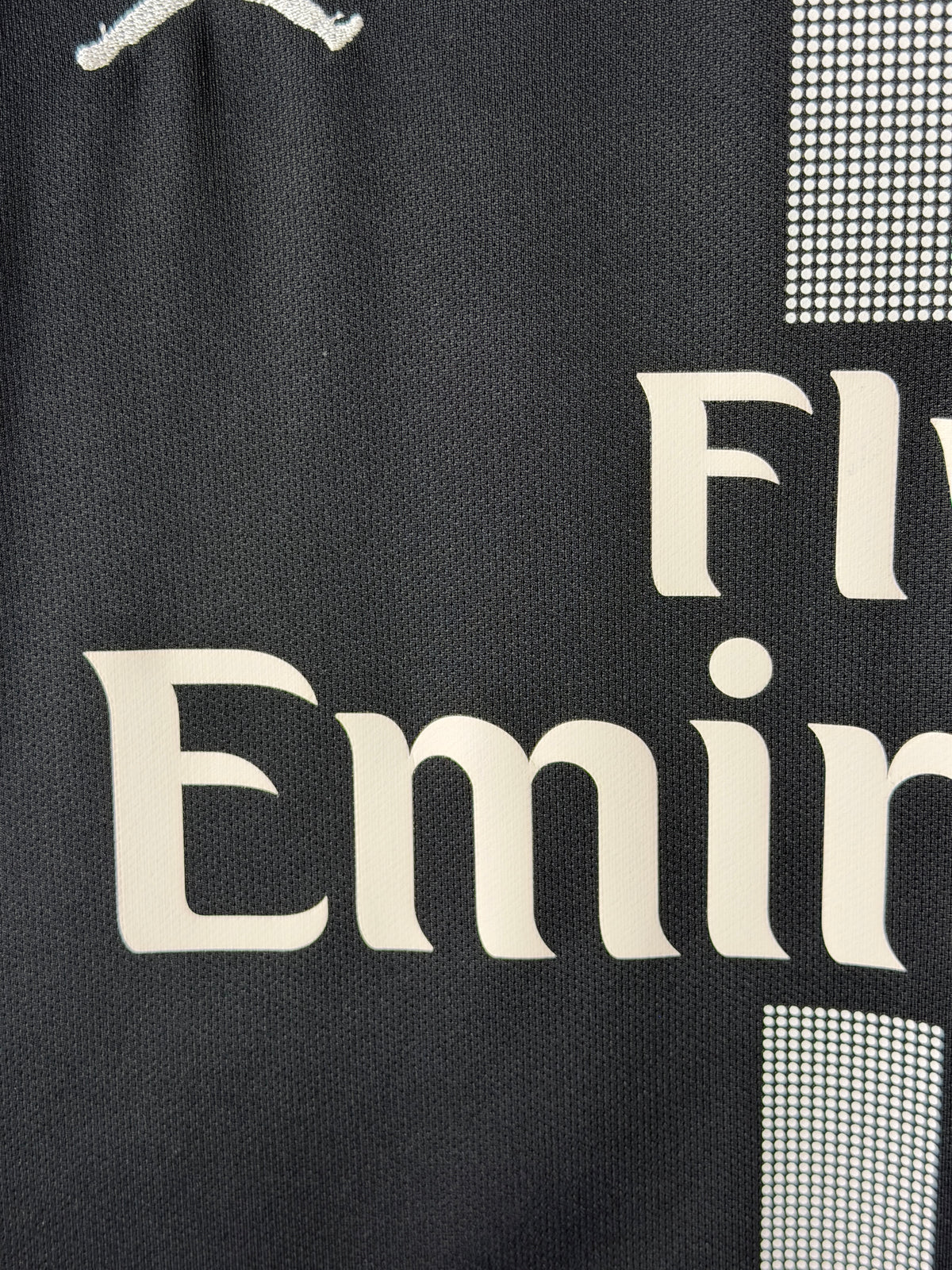 Neymar JR PSG 2018-19 European football shirt (XL)