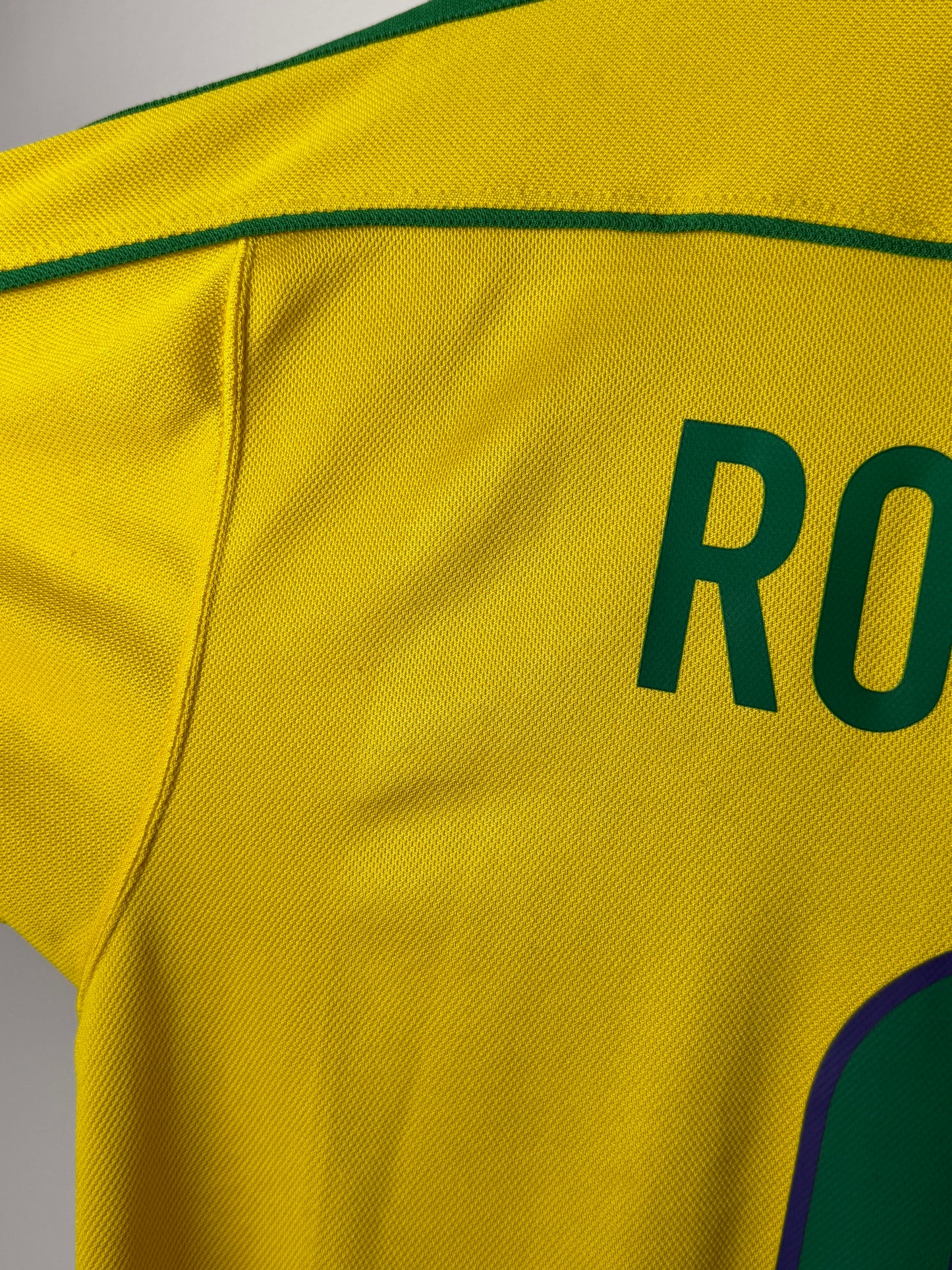Ronaldo Nazario Brazil 1998 home football shirt (L)
