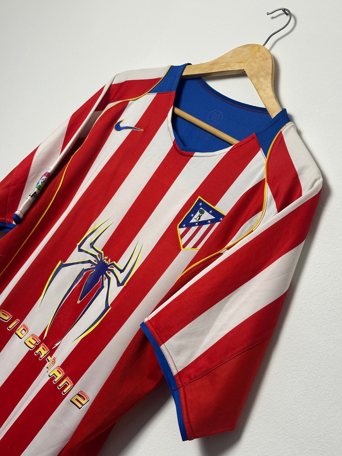 Fernando Torres Atletico Madrid 2004-05 home football shirt (L)