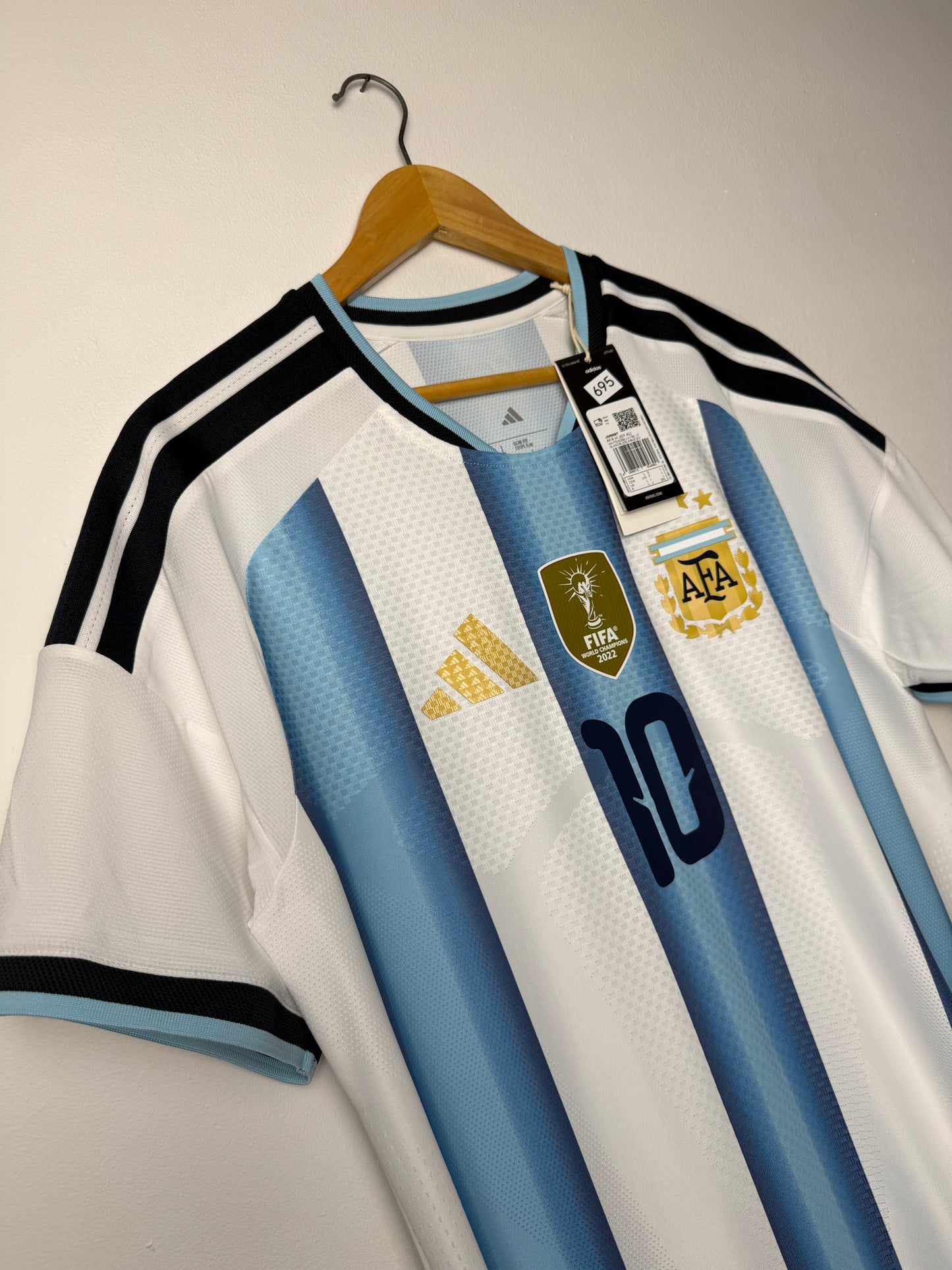Lionel Messi Argentina 2026 home football shirt CLIMACOOL+ (L)