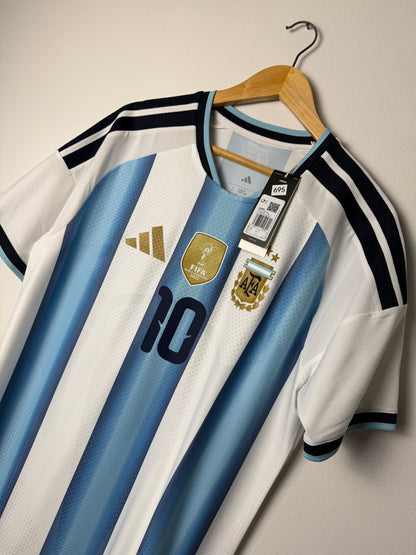 Lionel Messi Argentina 2026 home football shirt CLIMACOOL+ (L)