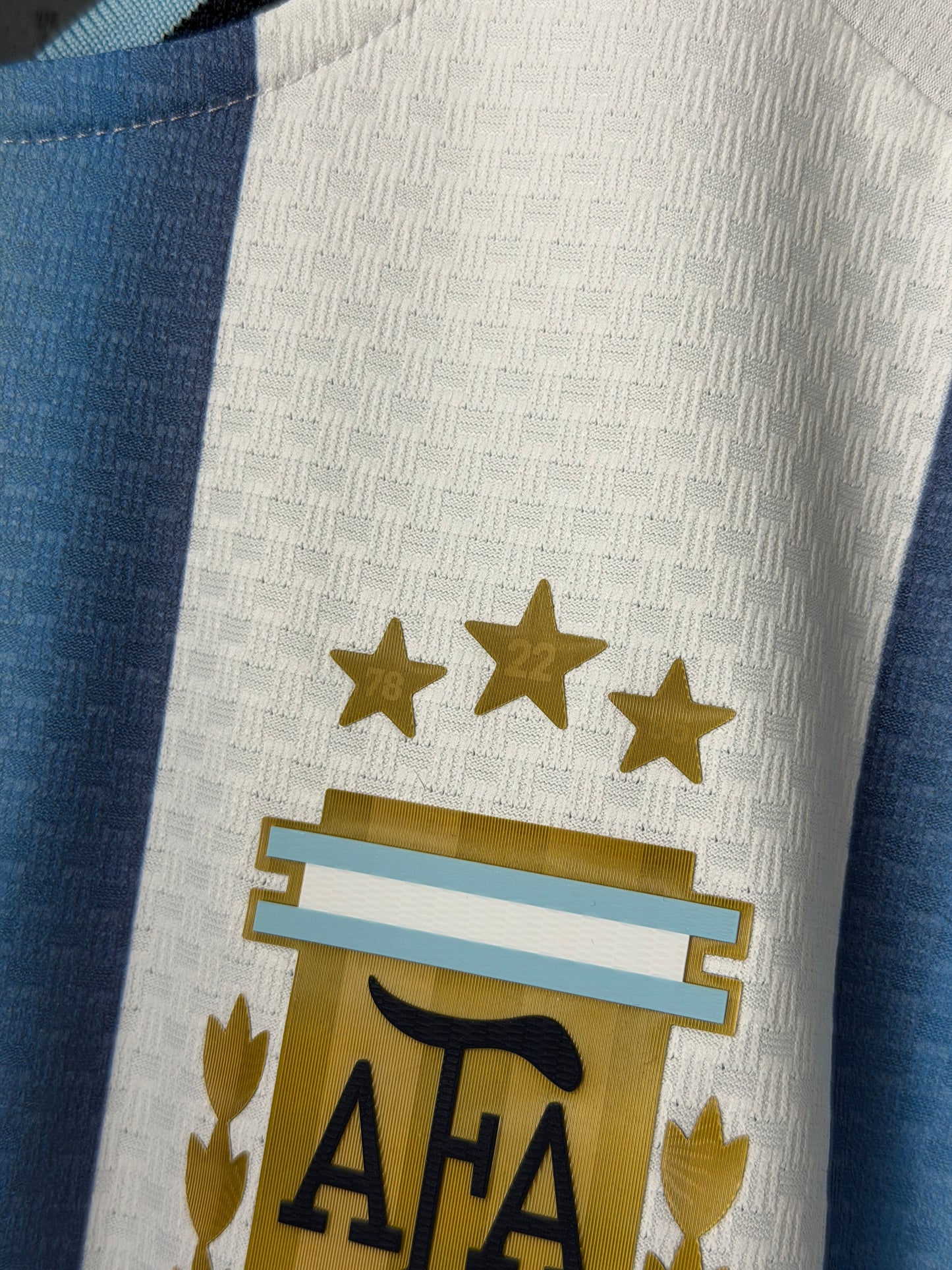 Lionel Messi Argentina 2026 home football shirt CLIMACOOL+ (L)
