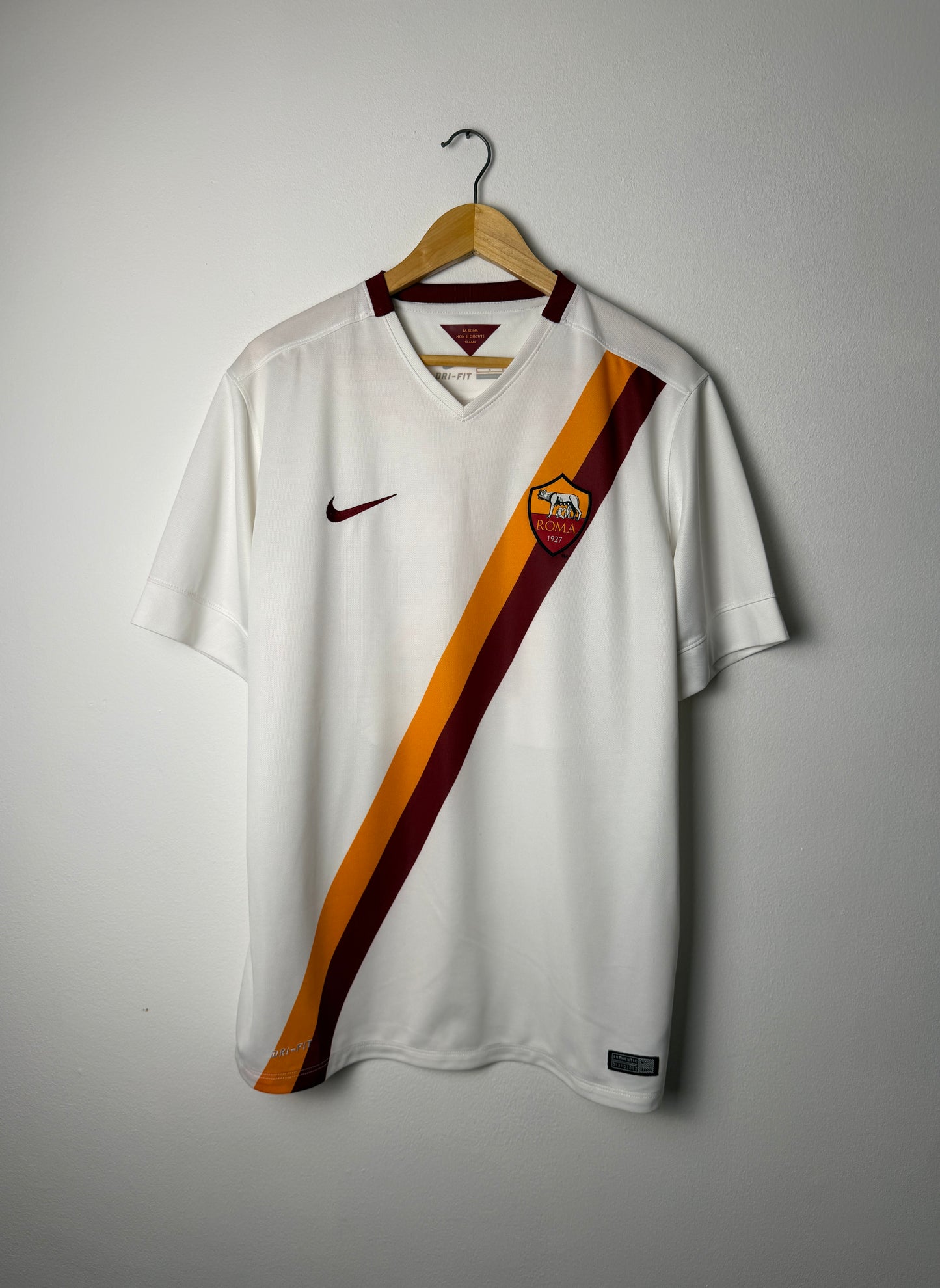 Victor Ibarbo AS Roma 2014-15 away football shirt (L)